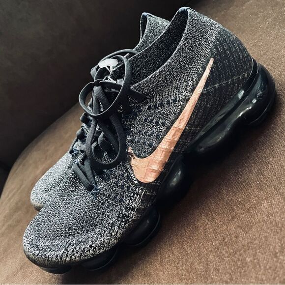 Nike Air Vapormax Explorer Dark Black Cooper mens 6.5 US 39 eur womens 8 US - Picture 4 of 16